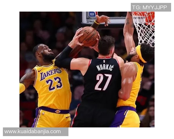 8月23日NBA季前赛开拓者对湖人精彩直播全程回顾与赛后分析